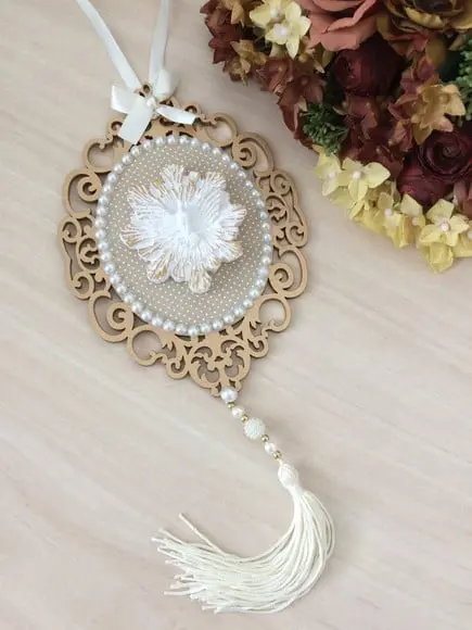 Medalhão de Porta Divino Espírito Santo