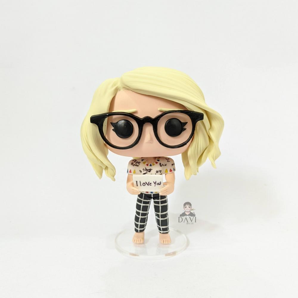 Taylor Swift - You Belong With Me Funko Pop Biscuit