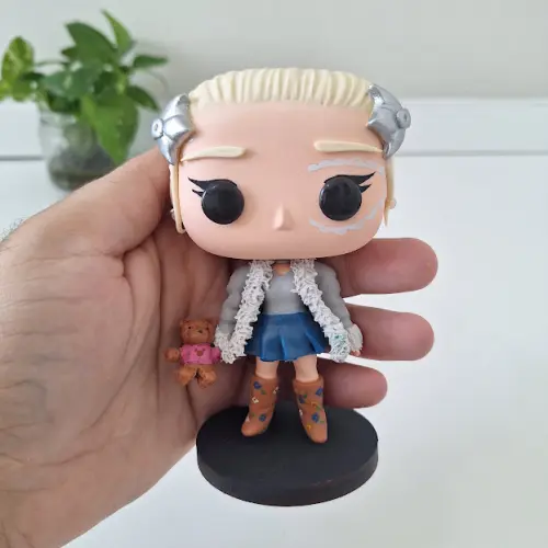 Funko Pop Ariana Grande We Can't be friends