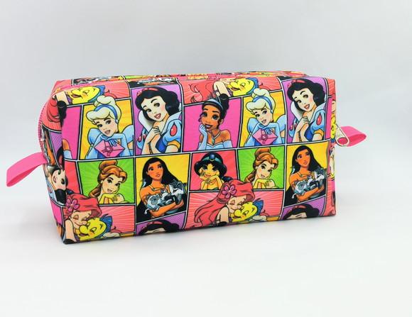 Necessaire Box - m - Princesas