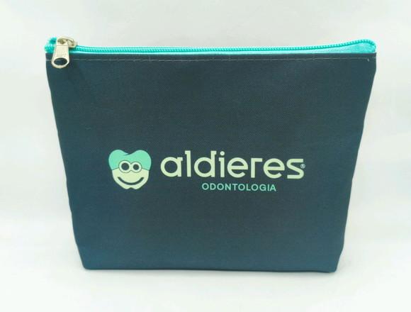 Necessaire Comercial 18cm