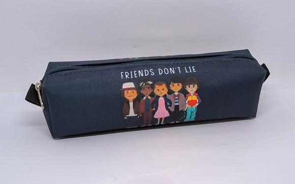 Estojo Personalizado Stranger Things