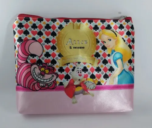 Necessaire Alice no Pais das Maravilhas
