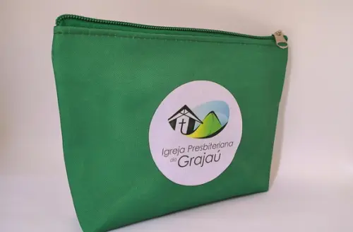Necessaire Igreja