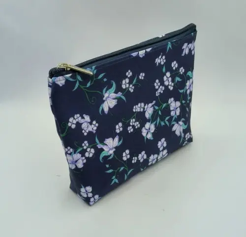 Necessaire Floral Azul 001 com Gravação no Puxador