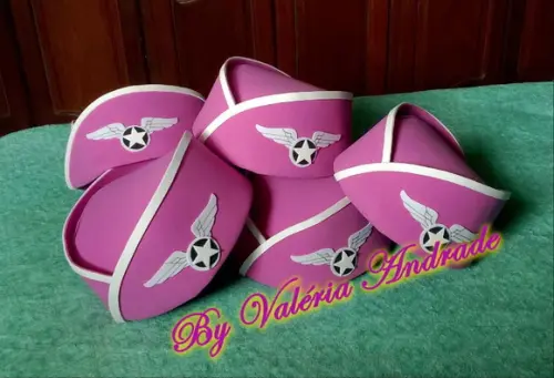 Boina de Comissária de Bordo em E.v.a (kit com 5 Unidades)