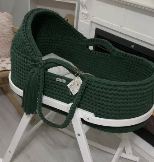 Moisés de crochê para bebê