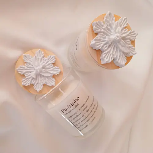 Vela Perfumada 50g com Divino Espírito Santo ou Mini Terço