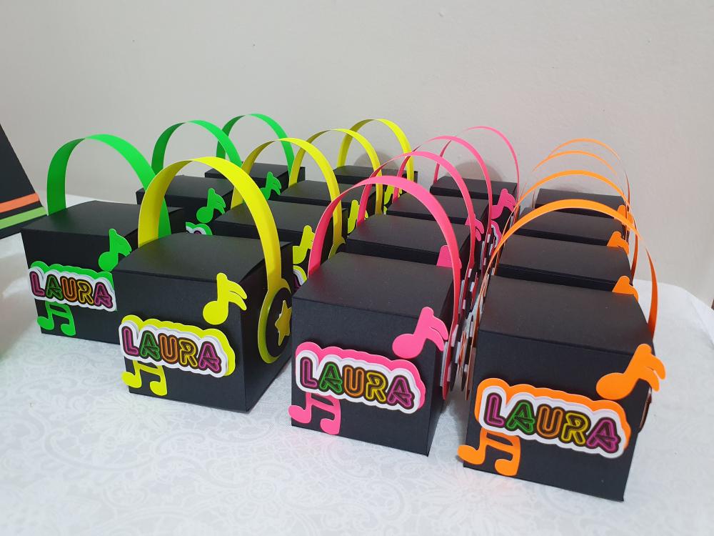 Kit Festa 01 - Neon | 30 Itens Semi Luxo + Brinde