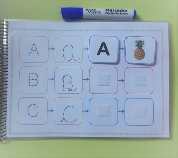 Caderno de Caligrafia do Alfabeto