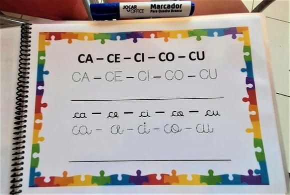 Caderno de Caligrafia das Famílias Silábicas