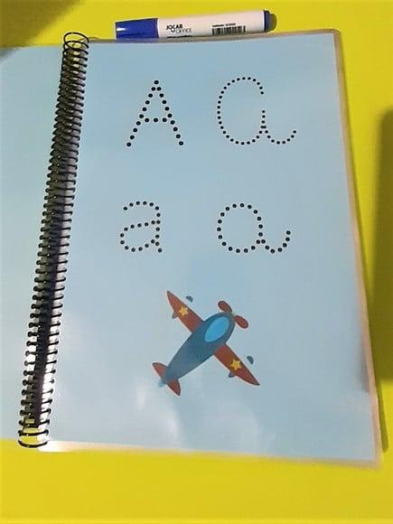Caderno de Caligrafia