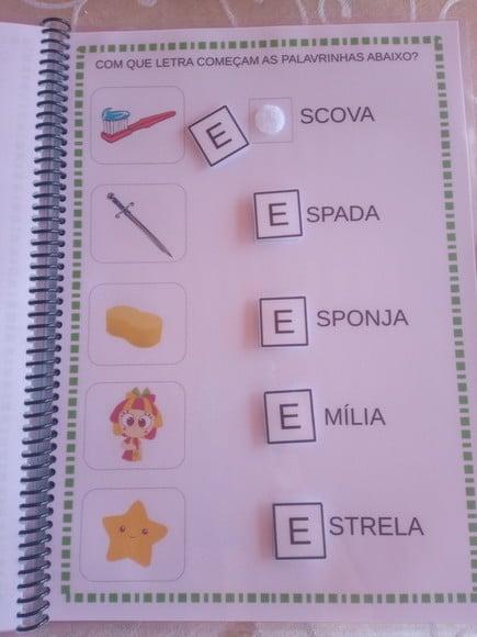 Caderno de exercícios das vogais