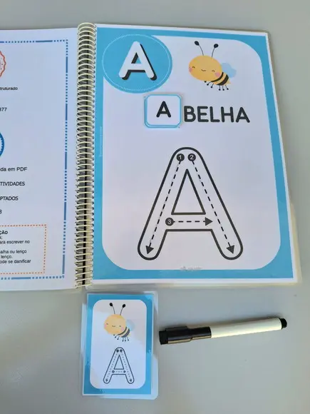 Caderno das Vogais