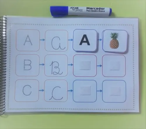 Caderno de Caligrafia do Alfabeto