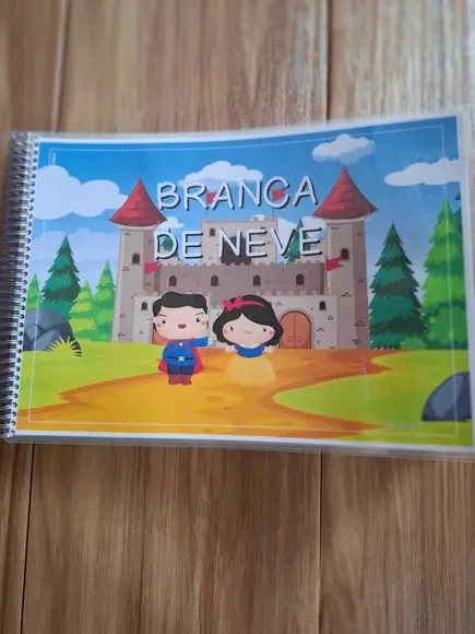 História Clássica Branca de Neve