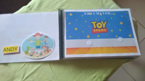Livro Adaptado Era Uma Vez...toy Story