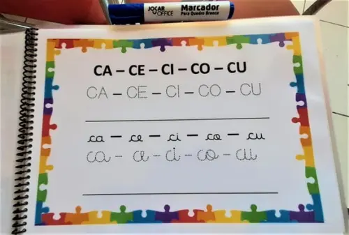 Caderno de Caligrafia das Famílias Silábicas