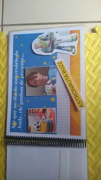 Livro Adaptado Era Uma Vez...toy Story