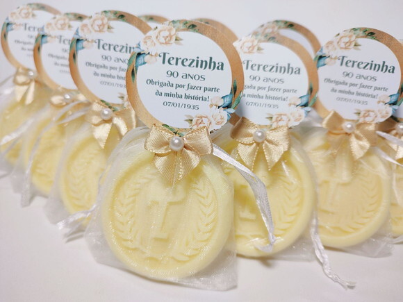 Lembrancinha 90 Anos, Sabonete Letra Inicial Personalizada