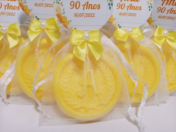 Lembrancinha 90 Anos, Sabonete Letra Inicial Personalizada