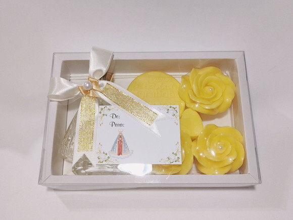 Presente de Aniversário Católico: Aromatizador Nossa Senhora