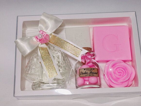 Presente de Aniversário Católico: Aromatizador Nossa Senhora