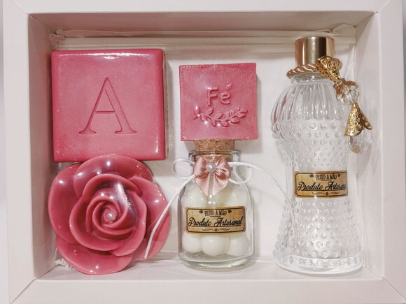 Presente de Aniversário: Kit Aromatizador com Sabonetes