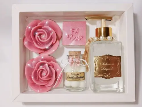 Presente de Aniversário, Sabonete Líquido Luxo com Sabonetes