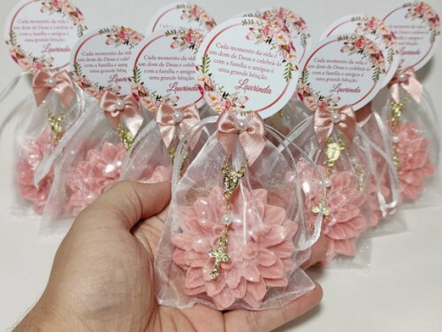 Lembrancinha 90 Anos: Sabonete Flor Dália com Mini Terço