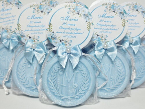 Lembrancinha 90 Anos: Sabonete Letra Inicial Personalizada