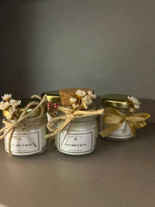 Mini Vela Aromática p/ Lembrancinha 40g - Personalizáveis