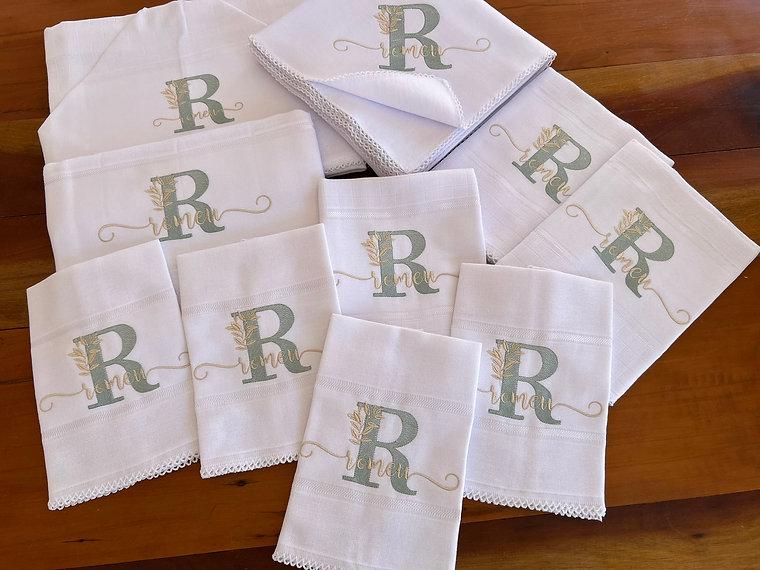 Kit Romeu nome sobreposto com raminho - 10 Peças
