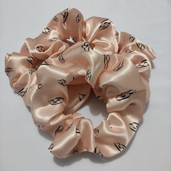 Scruchies de Cetim / Xuxinha Personalizada