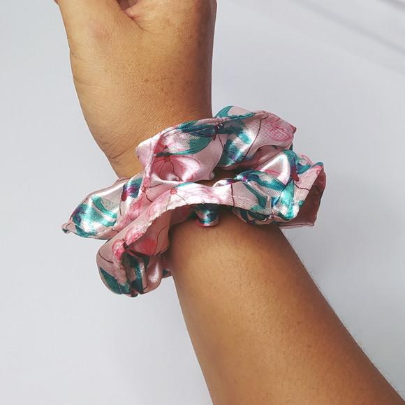 Scruchies de Cetim Personalizada- Dia das Mães