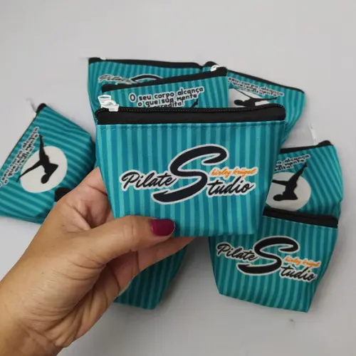 100 Mininecessaires Personalizada com a Logo da Sua Empresa!