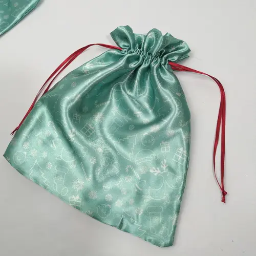 Embalagem \ Saco Personalizado em Cetim - 20x23cm