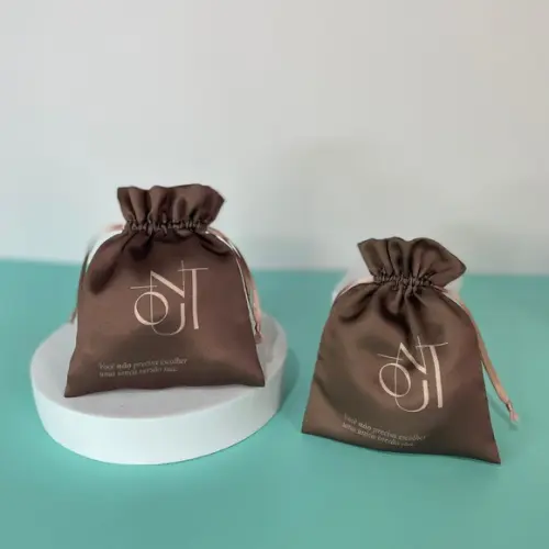 Embalagem de Cetim Personalizado 13x15cm