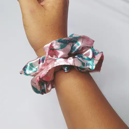 Scruchies de Cetim Personalizada- Dia das Mães