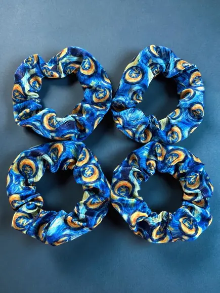 Xuxinha de Cetim Personalizada- Van Gogh