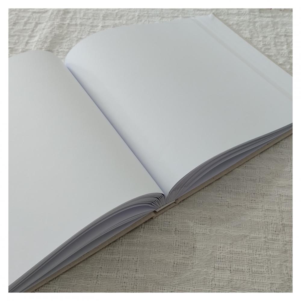 Livro de Registros Quadrado com Bordado Capa e Lombada
