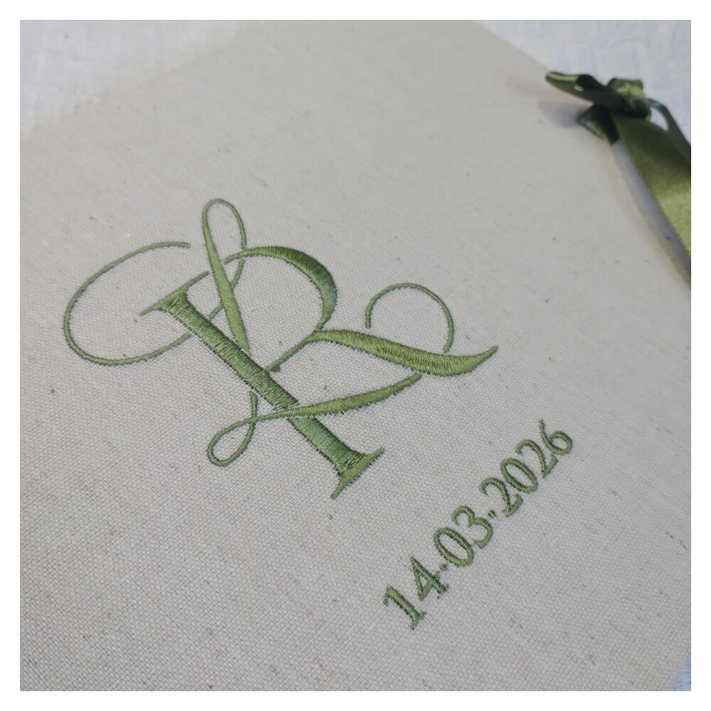 Livro de Visitas A4 com Monograma/arte Bordado