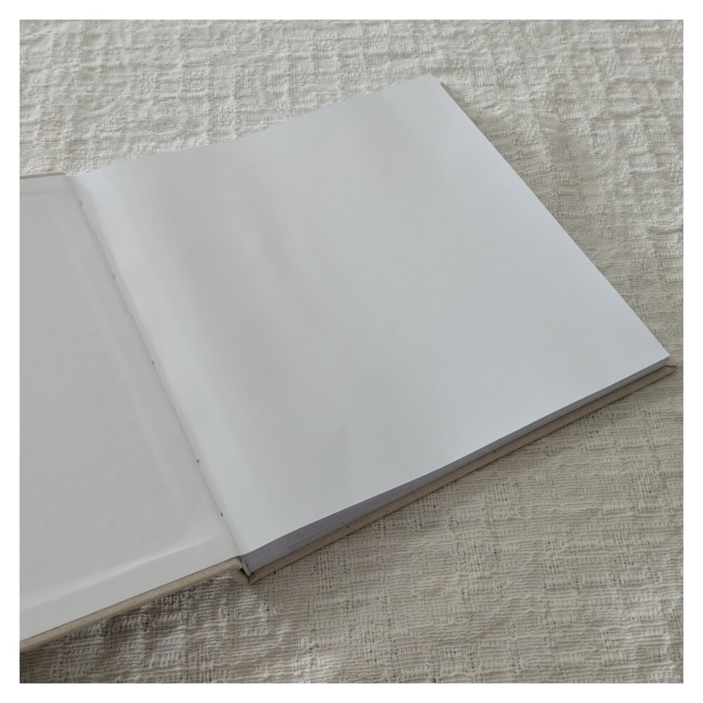 Livro Casamento Quadrado com Bordado Capa e Lombada