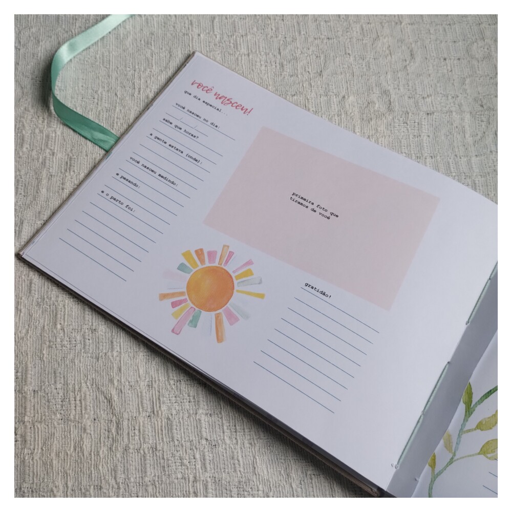 Livro do Bebê com Bordado
