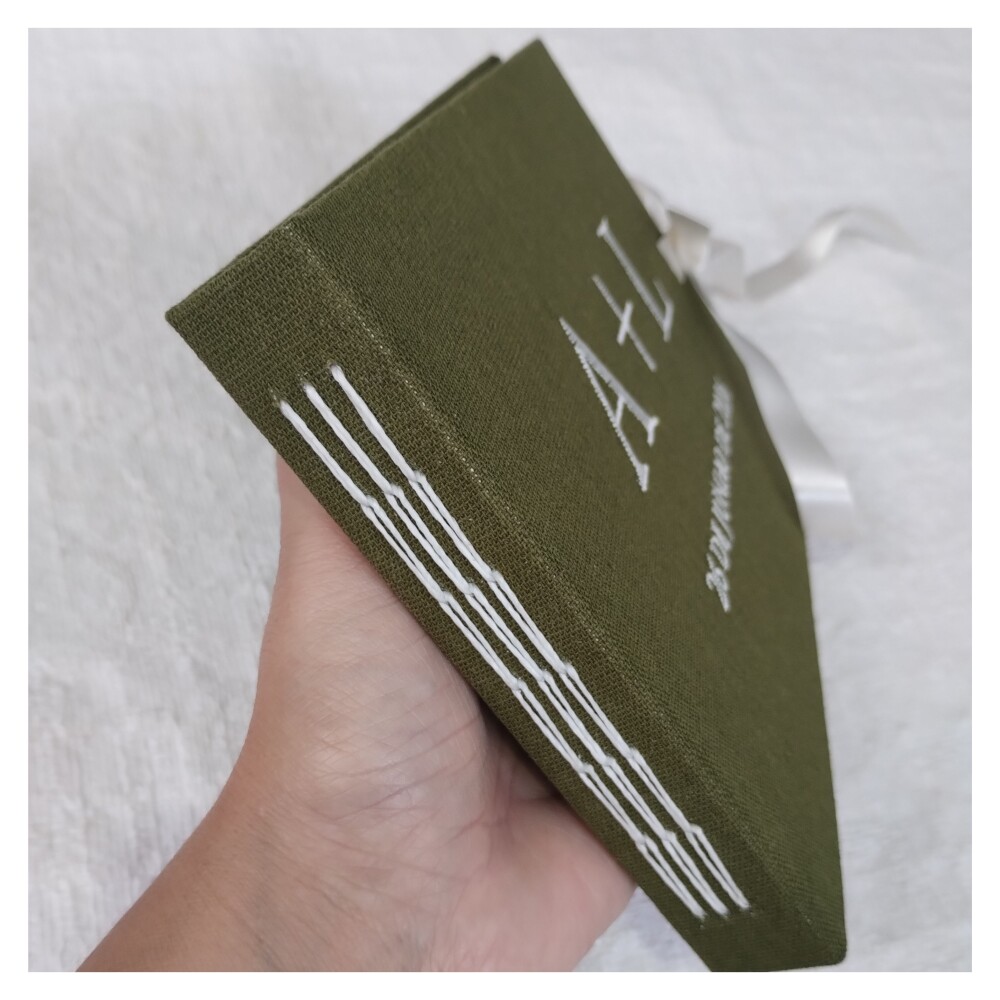 Livro Guestbook Casamento Iniciais e Data Bordados