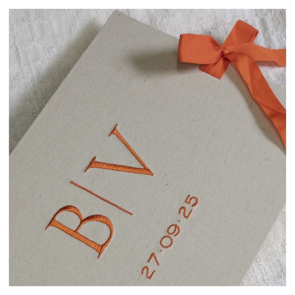 Livro Guestbook Casamento Iniciais e Data Bordados A4