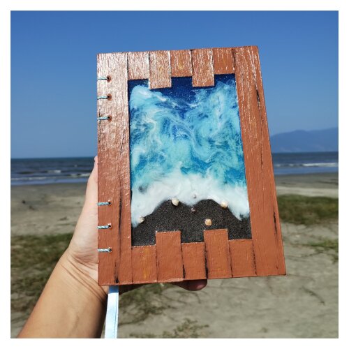 Caderno Sketchbook Mar Praia Acabamento em Pintura e Resina