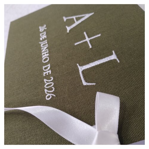 Livro Guestbook Casamento Iniciais e Data Bordados