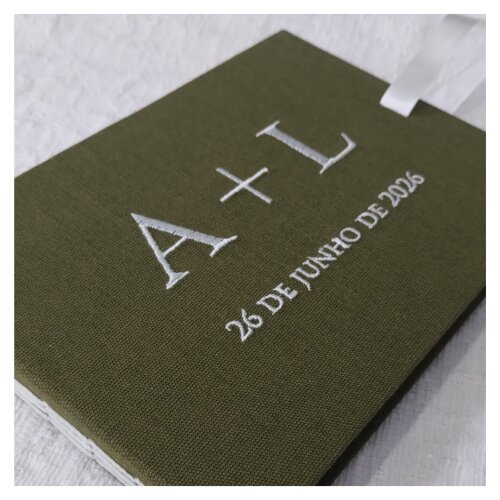 Livro Guestbook Casamento Iniciais e Data Bordados