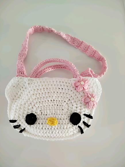 Bolsinha em Crochê da Hello Kitty